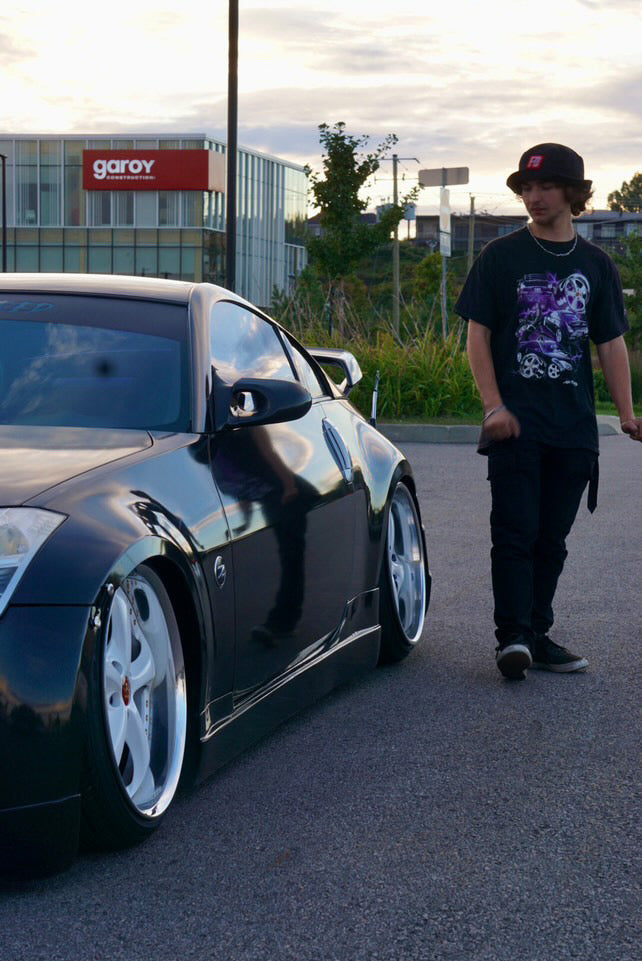 Champion stanced 350z Tee